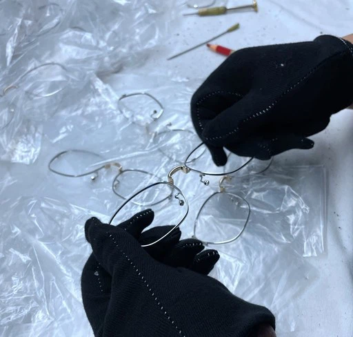 titanium frames QC checking titanium frames QC checking